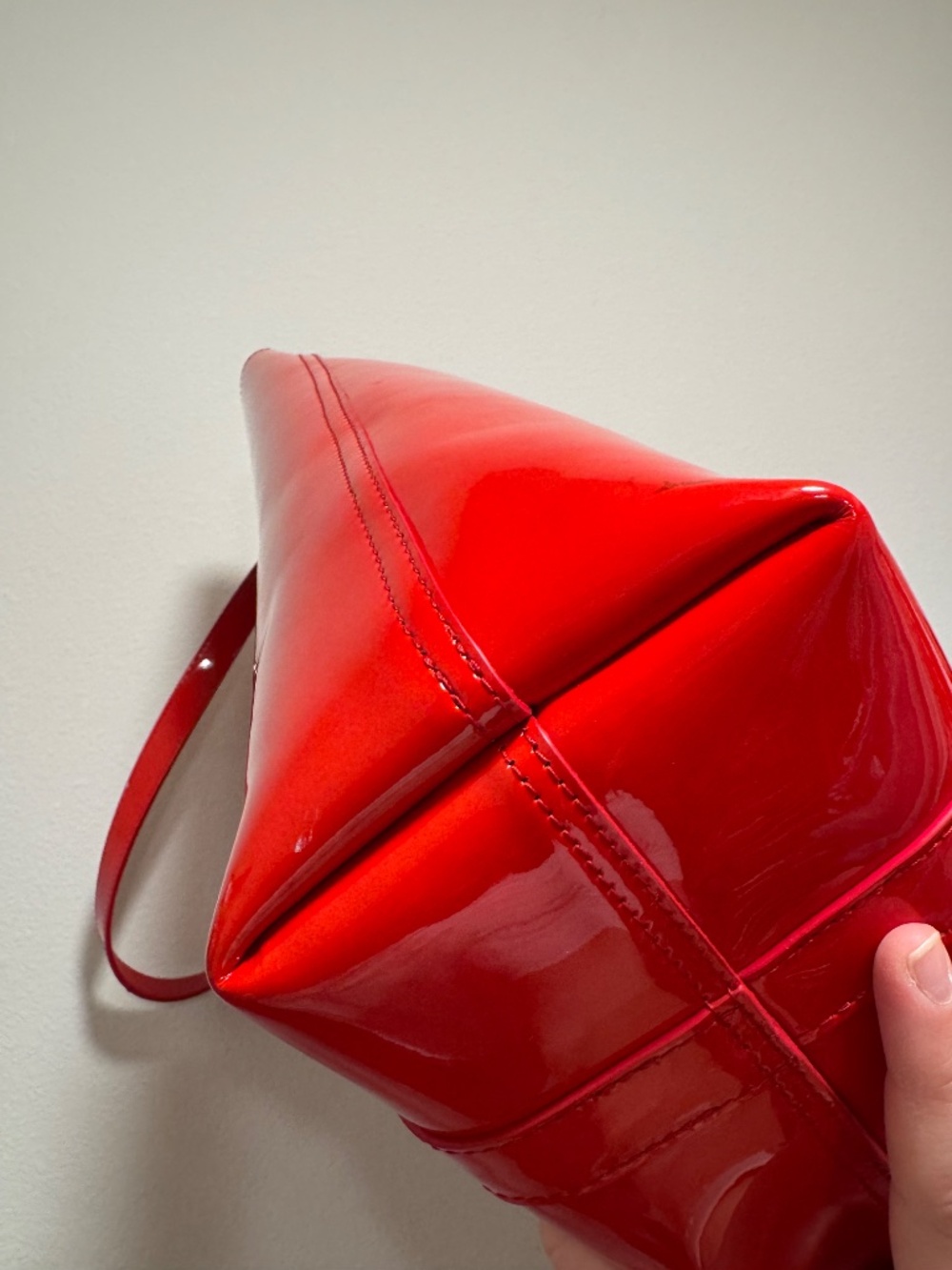 Sezane The Tote Patent Red - Picture 11 of 11